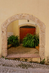 Canvas Print - A characteristic house in Fontechiari, a village in Lazio in Italy.