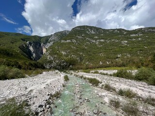 The torrential stream Boka and the right tributary of the river Soča (Bovec, Slovenia) - Der reißende Bach Boka und der rechte Nebenfluss des Flusses Soca (Slowenien) - Hudourniški potok Boka