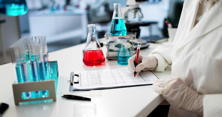 Poster - Medical Lab Education. Writing Research Data