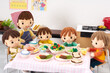 © manbo-photo - あみぐるみ人形　こども食堂イメージ