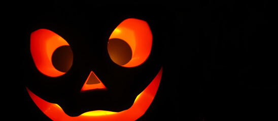 Poster - glowing jack-o'-lantern smile