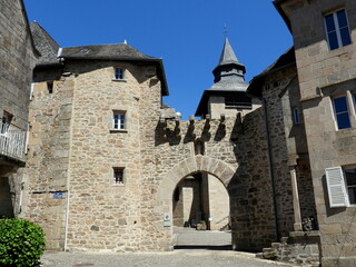 La porte Margot à Corrèze .