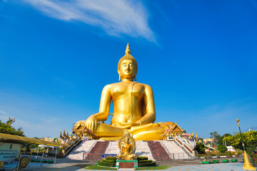 ワットムアン　タイで1番大きな座像　アントン県　วัดม่วง, อ่างทอง　Wat Muang, Ang Thong