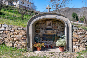 Image of the Sacred Heart of Jesus with the view of Garabandal