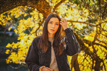 Wall Mural - portrait of a woman in autumn 