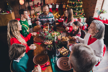 Poster - Portrait of friendly peaceful family hold arms pray table gather celebrate new year xmas eve flat indoors