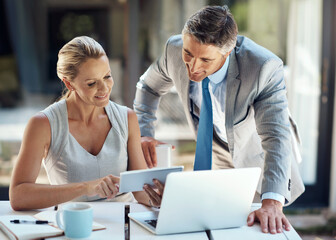 Fototapete - review, research and teamwork with business people and tablet for corporate governance, advisor and 