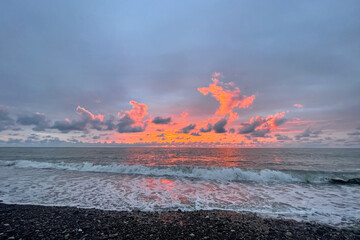 Wall Mural - beautiful res sunset with sea and clouds