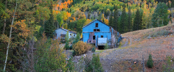 Wall Mural - panoramic view of old abandoned mill in the colorado san juan mountains.