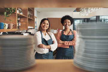 Poster - Portrait, business people and women with arms crossed in cafe, confidence and pride. Face, entrepreneurs and coworkers in coffee shop, startup and teamwork for success, female empowerment and growth