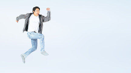 Leinwandbilder - ジャンプするカジュアルウェアの男性の全身写真（切り抜き背景透過PNGも販売しております。作成者リンクから「PNG」で検索してください）
