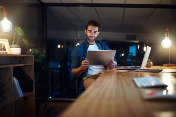 Aufkleber - Man, tablet and reading at night at startup with smile, thinking and review for project in modern office. Person, digital touchscreen and happy with planning, feedback and click on at creative agency