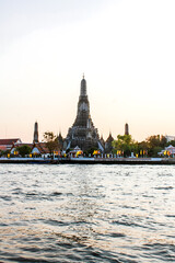 Wall Mural - Wat Arun Ratchawararam or Wat Chaeng or Wat Arun is another beautiful landmark located on the banks of the Chao Phraya River. It has a large prang. Thais and foreigners like to visit and pay homage.