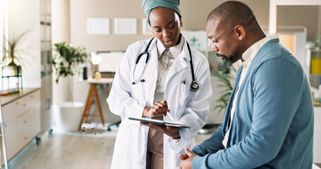 Aufkleber - African patient, tablet and consultation with doctor for healthcare, insurance or exam results. People, technology and medical professional explain treatment for wellness, checkup and help in clinic