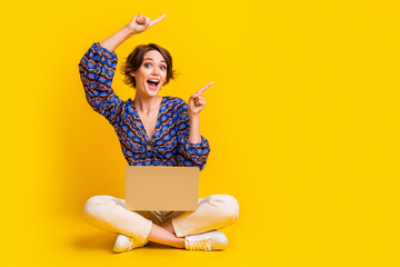 Aufkleber - Full length photo of surprised shocked lady sending coworkers her final project point fingers mockup isolated on yellow color background
