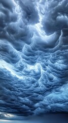 Poster - The sky is filled with clouds and the sun is shining through them