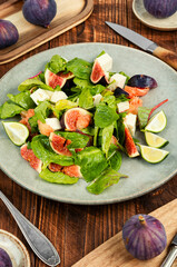 Canvas Print - Salad with figs.