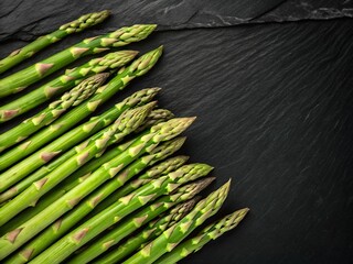 Poster - Fresh asparagus spears, vibrant green and tightly clustered, ready for a delicious spring meal.
