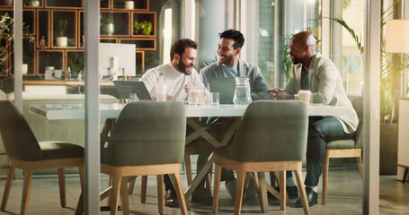 Aufkleber - Corporate, men and meeting with laptop in office for project research, teamwork and group discussion. People, communication and online for proposal with support, information and feedback in boardroom