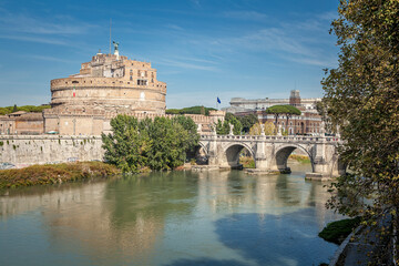 Wall Mural - View of Castel Sant Angelo and Tiber river in Rome, Italy