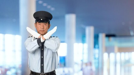 Leinwandbilder - 警備員、警察官、男性、禁止、ストップ、バツ、違反、違法、ダメ、取り締まり、警備、セキュリティ、危険、リスク、立入禁止、日本人、罰則、法律、ルール、警備会社、防犯、防災、制服、守衛、ガードマン、門番、見張り、パトロール、監視、麻薬、覚醒剤、厳禁、間違い、NG、禁煙、お断り、上半身、通関、検問、仕事、規制、スローモーション、施設、ビル、ホール、ラウンジ、病院、イベント、公共施設、人物