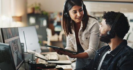 Leinwandbilder - Call center, collaboration and business people with tablet, headset and teamwork for online support. Telemarketing, crm and customer service script with planning and agent faq for job training