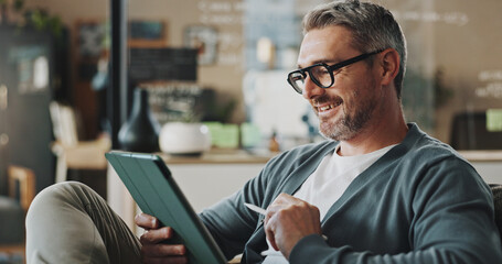 Leinwandbilder - Business, connection and mature man with tablet, smile and online news in modern office. Person, entrepreneur and employee in workplace, tech and network with digital app for social media or chatting