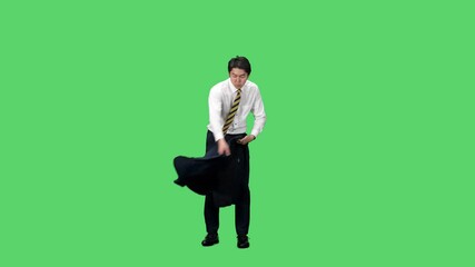 Poster - ジャケットを羽織る男性ビジネスパーソンの全身動画　クロマキー合成用グリーンバック映像
