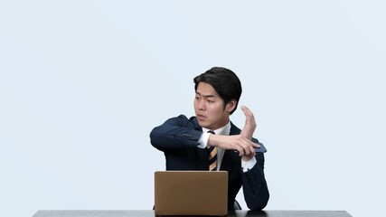 Leinwandbilder - ダンス、ビジネスパーソン、ビジネスマン、ダンサー、踊る、オフィス、仕事、スマホ、ノートパソコン、DX、PC、スマートフォン、パントマイム、デスクワーク、営業、職場、デスク、忙しい、男性、日本人、サラリーマン、会社員、スーツ、経営、リズム、音楽、デジタル、ツール、エンジニア、システム、ERP、ビジネス、人材、上司、管理職、働く、イライラ、アクション、アクティブ、通話、会話、コミュニケーション、説明、