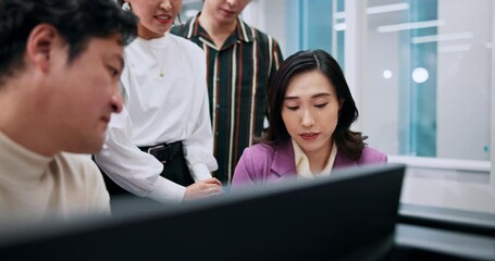Aufkleber - Japanese, business people and teamwork with computer in office as software engineer for web agency. Group, ideas and technology in coworking for planning, discussion and collaboration in presentation