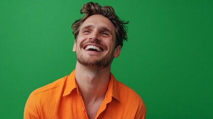 Aufkleber - A man with a beard and a smile is wearing an orange shirt