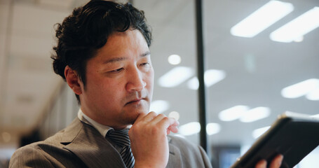 Aufkleber - Japan, employee and man with tablet, thinking and internet with stock market, connection and network. Asian person, solution and accountant in modern office, communication and digital app for email