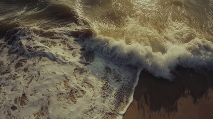 Poster - Serene Coastal Waves Gently Lapping Against the Sandy Shore Under the Soft Glow of Sunset Lights, Creating a Tranquil and Soothing Atmosphere for Nature Lovers