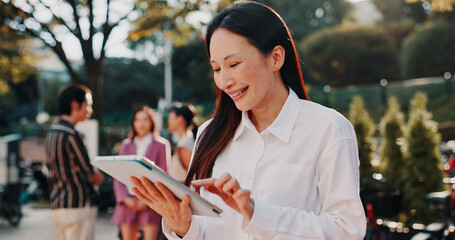 Aufkleber - Business, japanese woman and tablet outdoor for online listing, urban development or networking. Professional, real estate agent or digital app for research reading web information or internet scroll