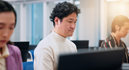 Aufkleber - Japanese, businessman and computer with trading, connection and communication for stock market. People, coworking and tech for investment portfolio, economy or job as financial consultant in company