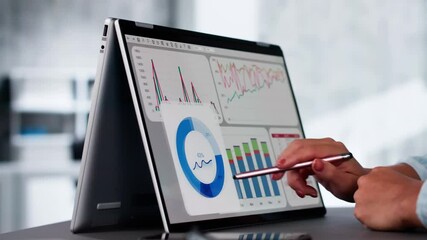 Fototapete - Data Analyst Using Data Analytics KPI