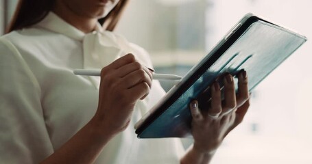 Aufkleber - Pen, tablet and hands of business woman in office for website, research and online project. Corporate, professional and person with stylus on digital tech for planning, proposal and email networking