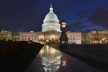 Wall Mural - US Capitol Building at night - Washington D.C. United States