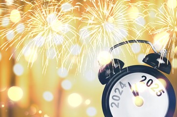 Canvas Print - 2025 Happy New Year concept with Clock And Golden Fireworks