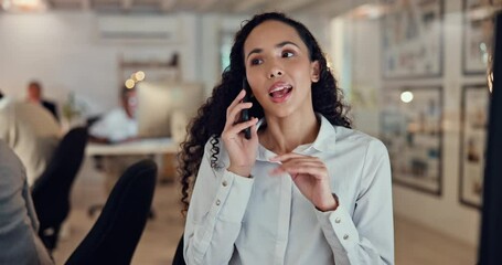 Aufkleber - Phone call, advice and night with business woman in office for consulting, client feedback or budget proposal. Communication, contact and networking with employee in agency for conversation and agent