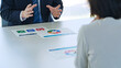© metamorworks - ビジネス、会議、ミーティング、打ち合わせ、男性、説明、話す、商談、ビジネスパーソン、営業、アドバイザー、コンサル、コンサルティング、コンサルタント、経営、マネジメント、マーケティング、ファイナンシャルプランナー、FP、顧問、サポート、サービス、会話、人材、面談、面接、仕事、オフィス、企業、説得、販売、女性、顔なし、接客、おすすめ、店員、スタッフ、書類、契約、案内、紹介、ハローワーク、企業説明会、就