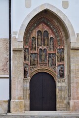 Wall Mural - Eingang von St. Markus Kirche in Zagreb, Kroatien, vertikal