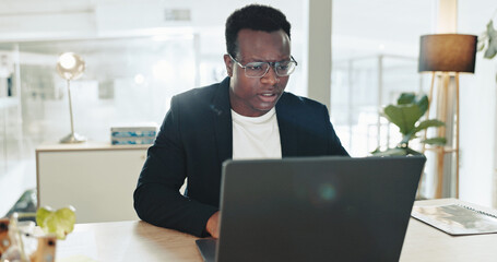 Aufkleber - Accounting, finance and laptop with business black man at desk in office for bookkeeping report. Computer, reading and research with professional accountant in workplace for financial management