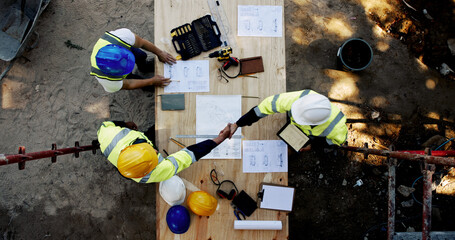 Aufkleber - Blueprint, architecture and men at table shaking hands for collaboration, agreement and inspection from above. Construction, building team and contractor on site with floor plan, handshake and deal