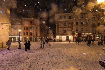 Wall Mural - Market square in Lviv  in winter at night