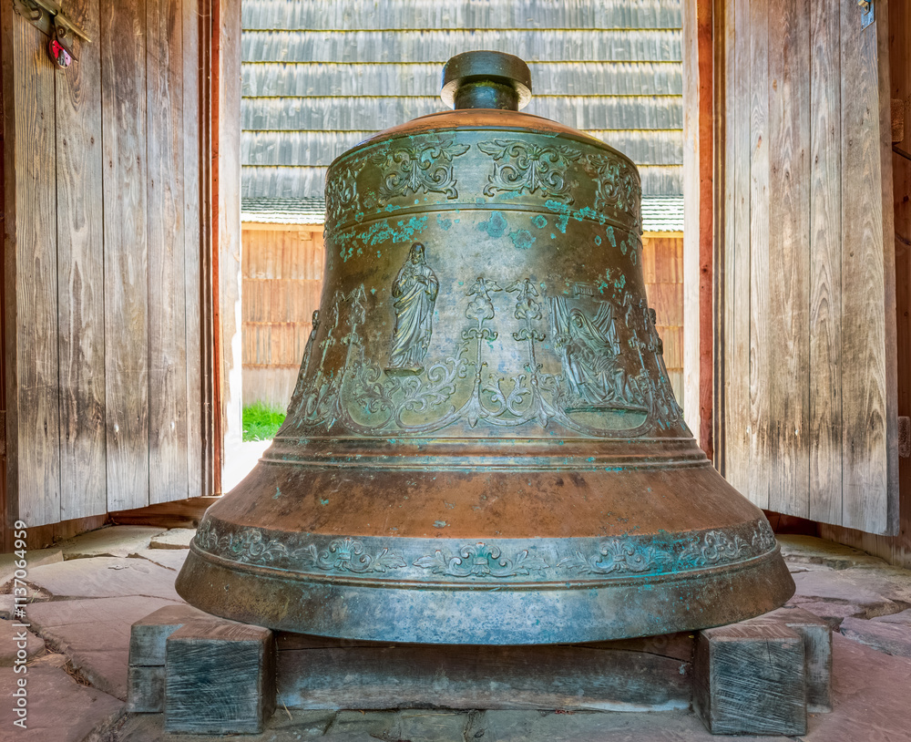 Fotografia do Stock Sanok, Poland - May 4, 2024. Gate bell tower from ...