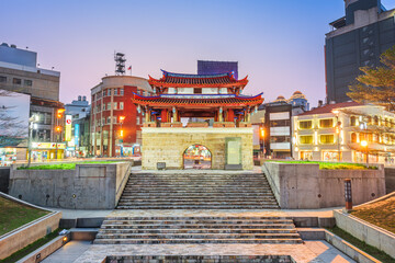 Wall Mural - Downtown Hsinchu, Taiwan Cityscape with the Eastern Gate