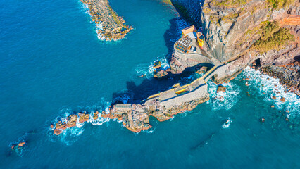 Wall Mural - Panoramic view of the small village of Ponta do Sol, near Funchal. Madeira Island, Portugal