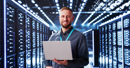 Aufkleber - Data Center Cloud Computer Management