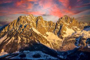 Wall Mural - Alpenglow at the Wilder Kaiser Astbergsee Ellmau, Tyrol, Austria in the Morning